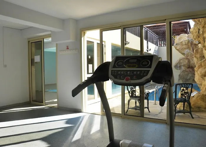 Large One Bedroom Apartment, With Village View Apartament Peja